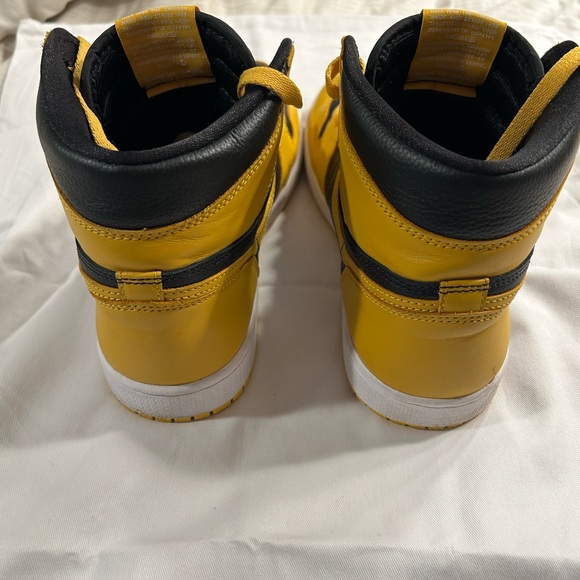 Nike Air Jordan 1 Mid ‘Pollen’. Size 9.5 - Picture 2 of 6